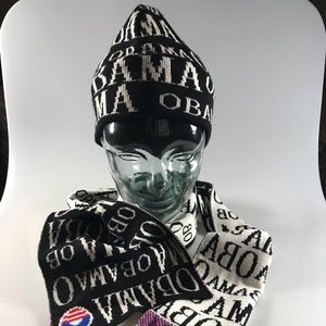 Hat 🎩 scarf 🧣 NEW NEVER WORN.